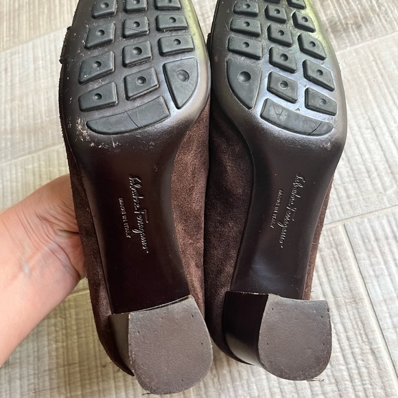 FERRAGAMO Suede Shoes Loafers Heels - Picture 8 of 9